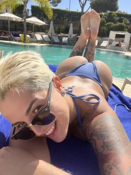 SpankMe888 aus Vaud,Schweiz